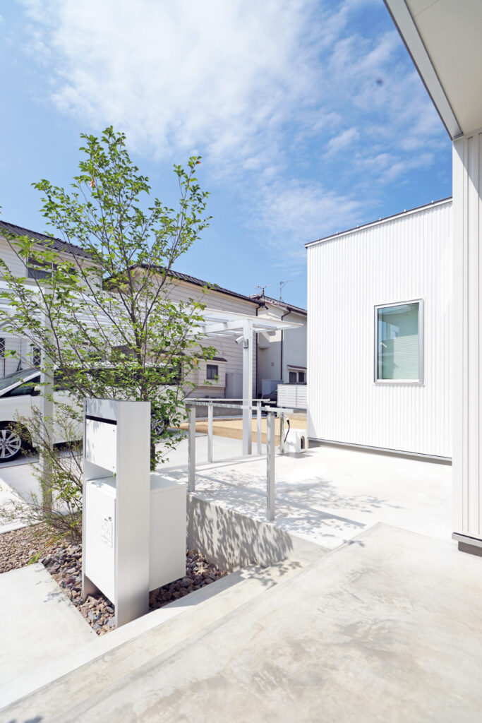 姫路市の外構・エクステリア・造園工事施工例　完成写真　にわいろSTYLE　株式会社庭彩
